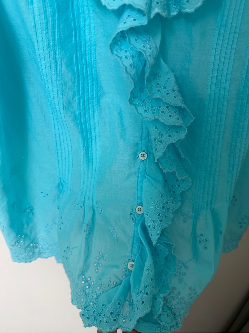 Talbots Turquoise Eyelet Ruffle Top Size M - Picture 5 of 6
